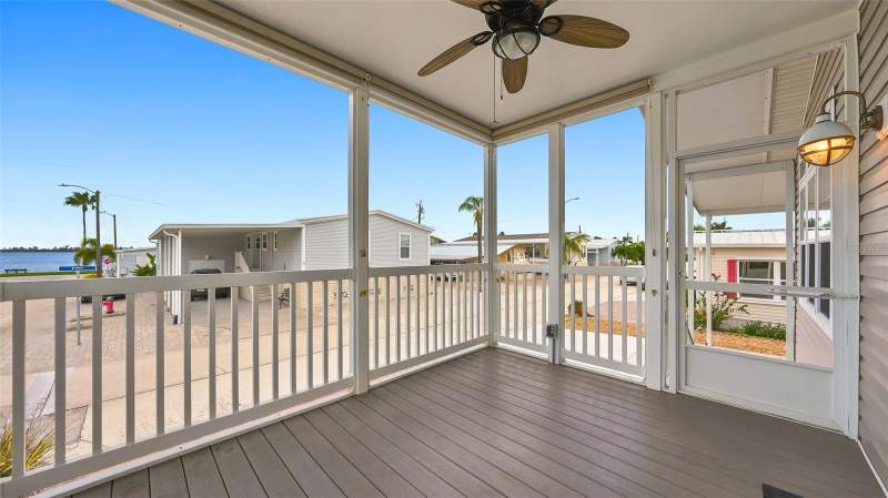 2 bedroom Manufactured Home at 10315 Cortez Road #2F, Paradise Bay Estates Co-Op, Bradenton — photo 5