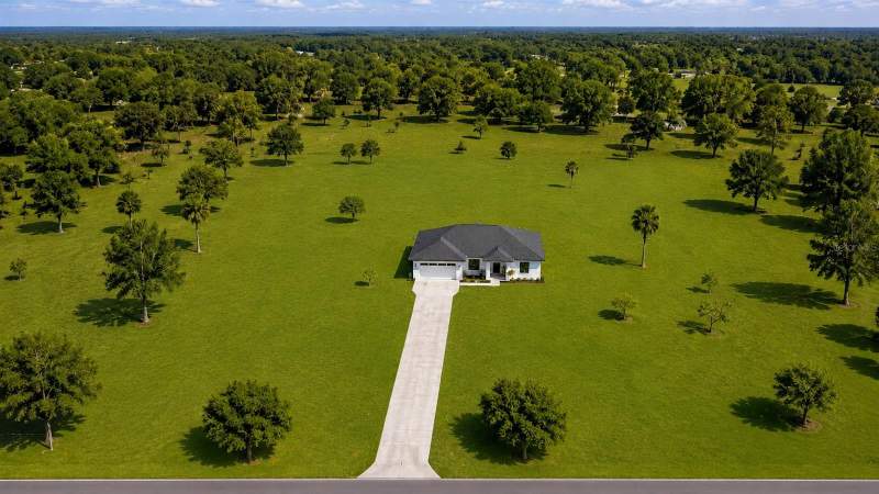 3 bedroom Single Family Residence at 7042 GROVE BOULEVARD, CHARLOTTE RANCHETTES, PUNTA GORDA — photo 1