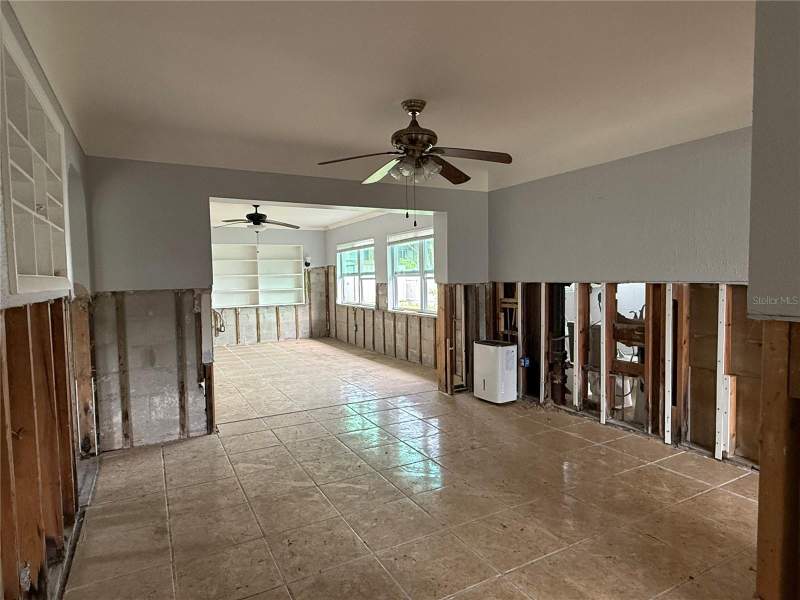 2 bedroom Single Family Residence at 321 83rd Avenue, Rio Vista Sec 5, St Petersburg — photo 5