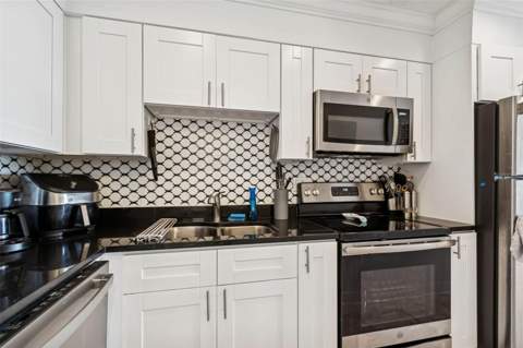 5110 Coquina Key Drive #C, St Petersburg FL - photo 16 of 60