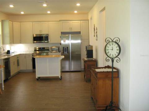 535 Dowling Circle, Lady Lake FL - photo 6 of 6