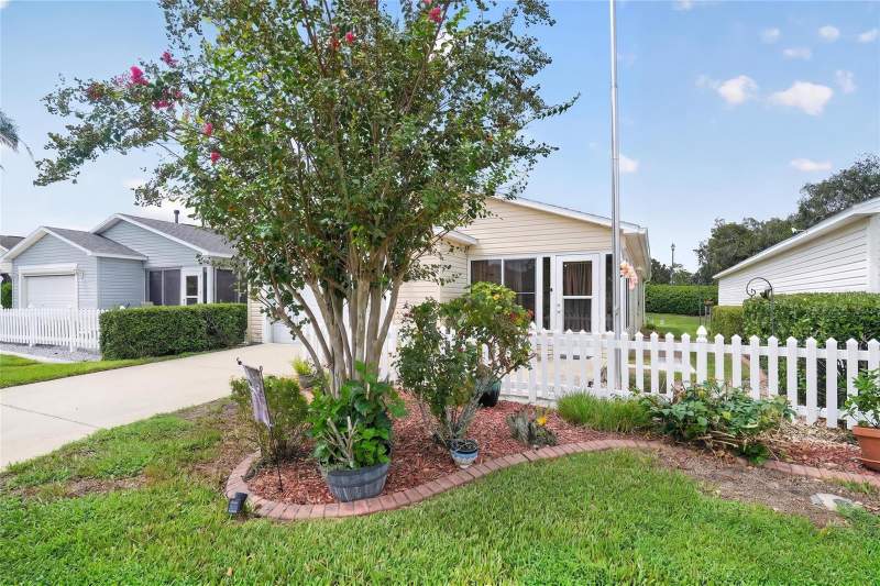 2 bedroom Villa at 17458 SE 82nd Roslyn Court, The Villages, The Villages — photo 3