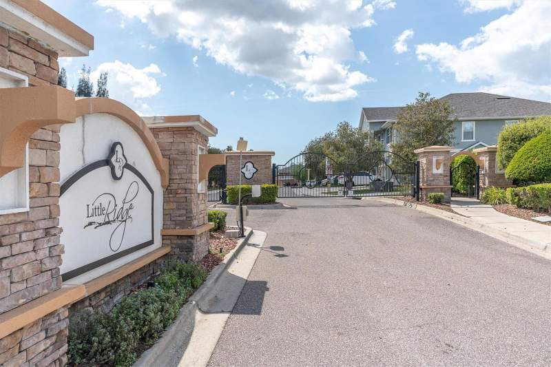2 bedroom Townhouse at 7604 Red Mill Circle, Little Ridge, New Port Richey — photo 2