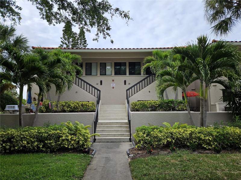 2 bedroom Condominium at 1800 Mariner Drive #9, Tarpon Cove Condo, Tarpon Springs — photo 2