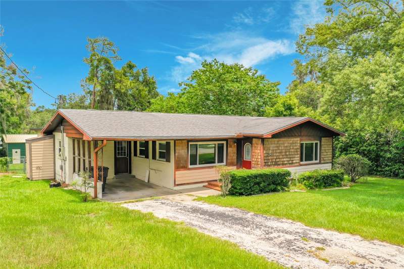 3 bedroom Single Family Residence at 2405 NE 2nd Street, Silvercrest, Ocala — photo 2
