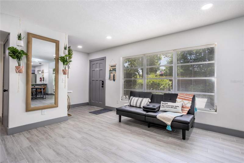 4 bedroom Single Family Residence at 1213 Corbett Lane, Dover Shores Eighth Add, Orlando — photo 5