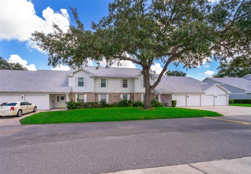 5301 WHITE CLIFF LANE #1005 home for sale in Coach Homes At Dover Village