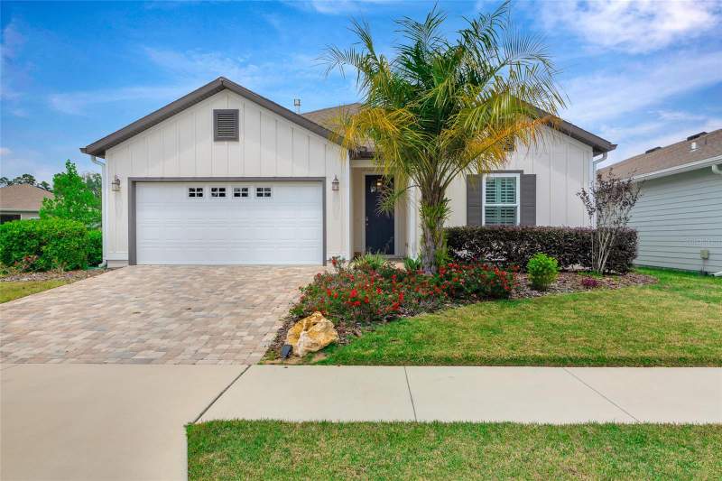 3 bedroom Single Family Residence at 13512 NW 11th Place, Arbor Greens Ph II Unit II, Newberry — photo 2