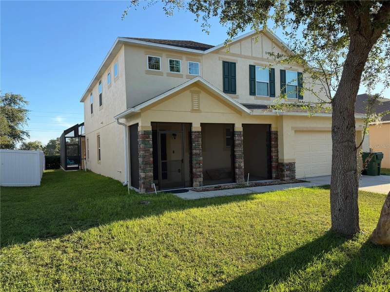 5 bedroom Single Family Residence at 2125 Amor Way, Leesburg Lagomar Shores, Leesburg — photo 3