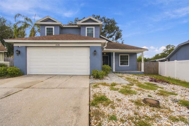 4 bedroom Single Family Residence at 24138 Twin Court, Twin Lake Phase One, Land O Lakes — photo 2