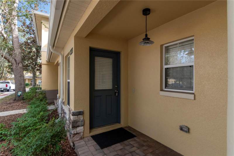 2 bedroom Townhouse at 233 Penmark Stone Place, Kings Mill Ph II, Valrico — photo 2