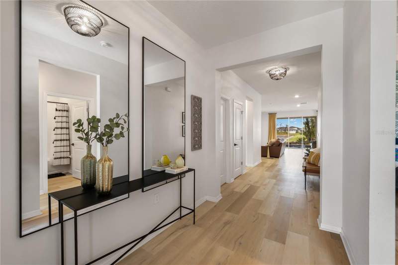 4 bedroom Single Family Residence at 13166 Brookside Moss Drive, Belmond Reserve Ph 1, Riverview — photo 4