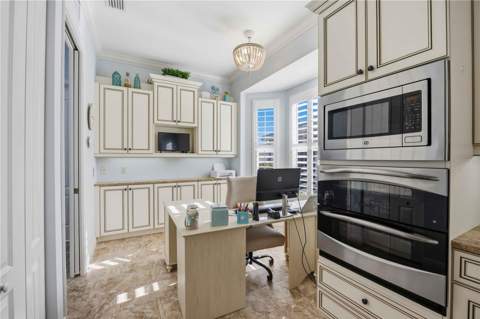 11045 Barnsley Drive, Venice FL - photo 16 of 65