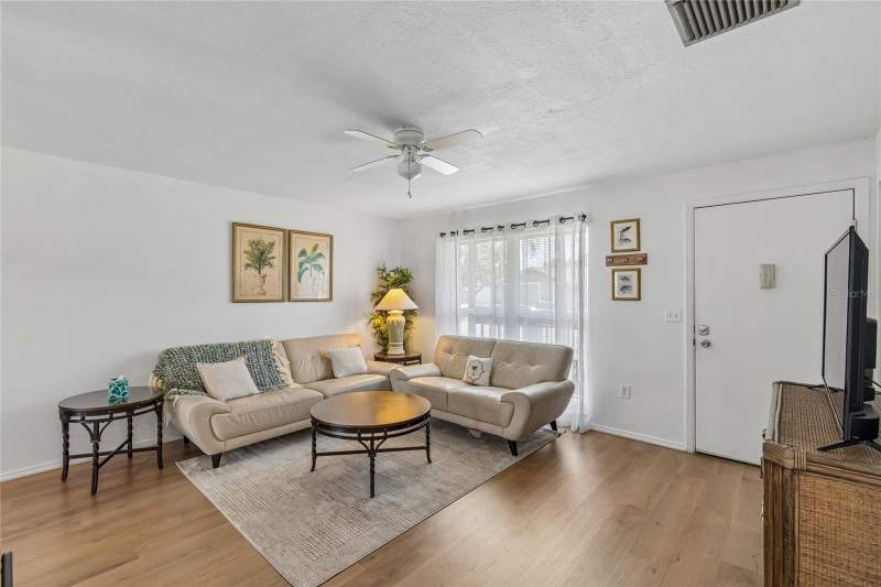 2 bedroom Single Family Residence at 3506 Murrow Street, Seven Spgs Homes, New Port Richey — photo 3