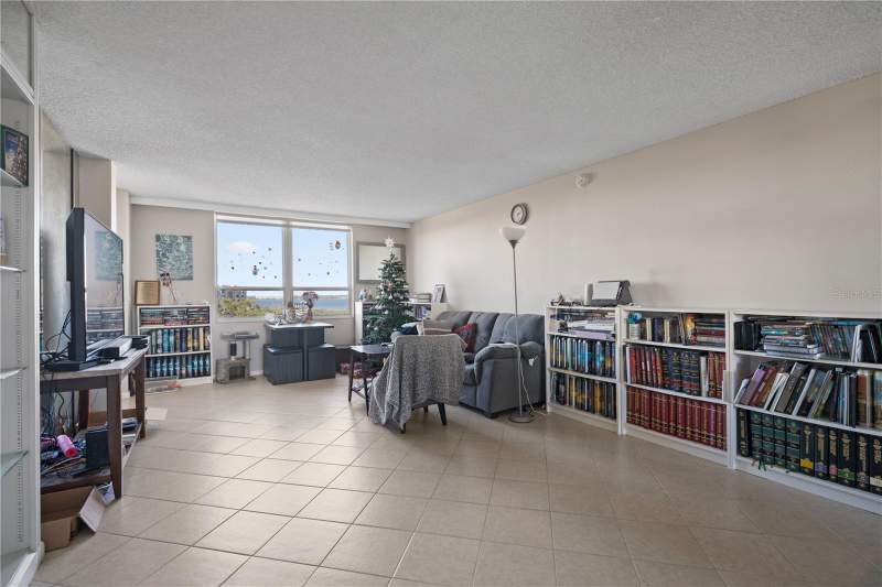 1 bedroom Condominium at 2621 Cove Cay Drive #804, Cove Cay Village, Clearwater — photo 4