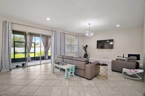 9153 Carmela Avenue, Davenport FL - photo 8 of 37