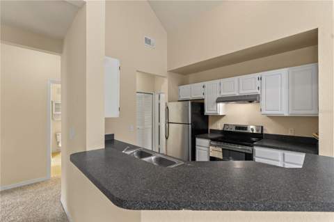 6021 Westgate Drive #823, Orlando FL - photo 8 of 39