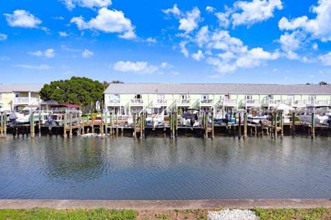 5012 Starfish Drive #B, St Petersburg FL - photo 23 of 53