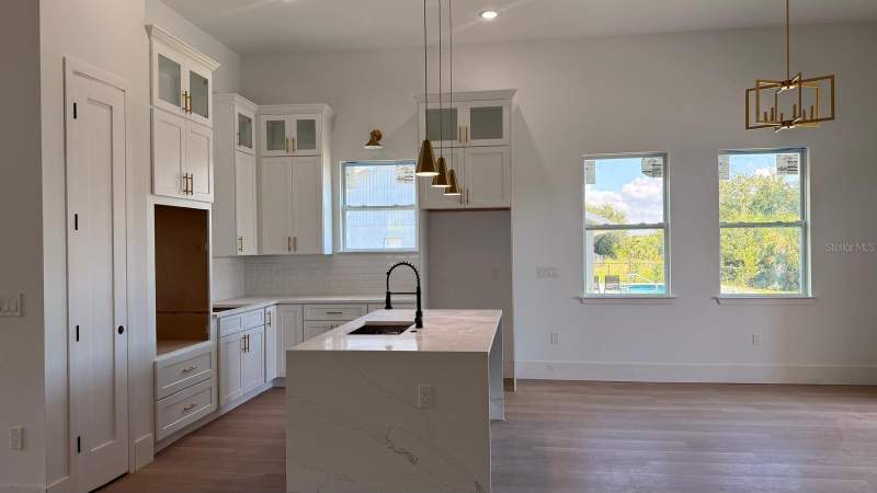 4 bedroom Single Family Residence at 9500 Galaxie Circle, Port Charlotte Sec 071, Port Charlotte — photo 5