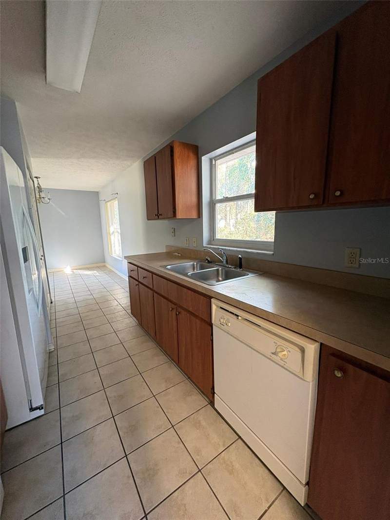 3 bedroom Single Family Residence at 2060 NW 42nd Street, Evans Acres, Ocala — photo 5