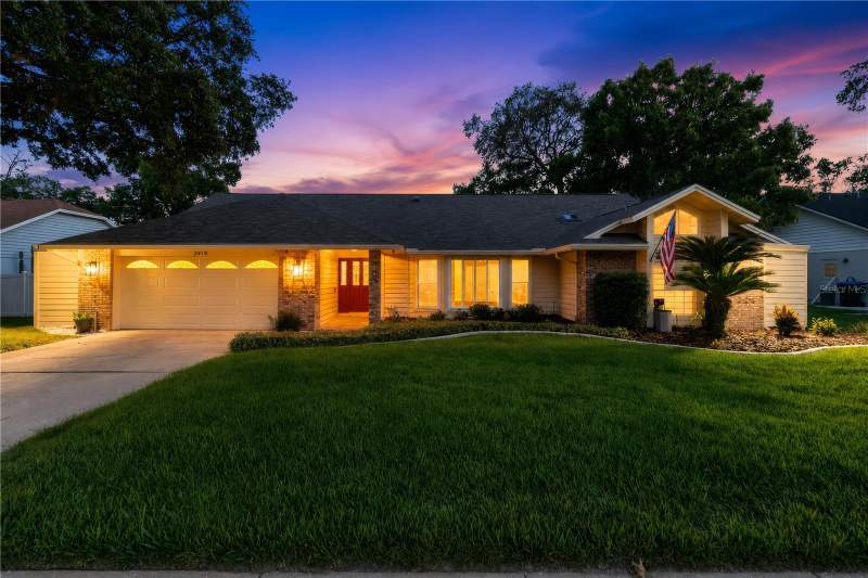 4 bedroom Single Family Residence at 2418 Sweetwater Cc Place Drive, Sweetwater C C Place, Apopka — photo 4