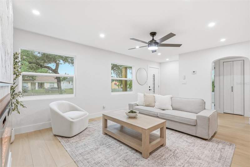 3 bedroom Single Family Residence at 4750 Emerson Avenue, Victory Heights, St Petersburg — photo 5