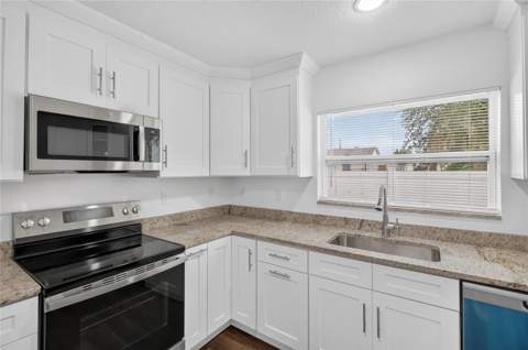 2426 6th St NE, Winter Haven FL - photo 17 of 46