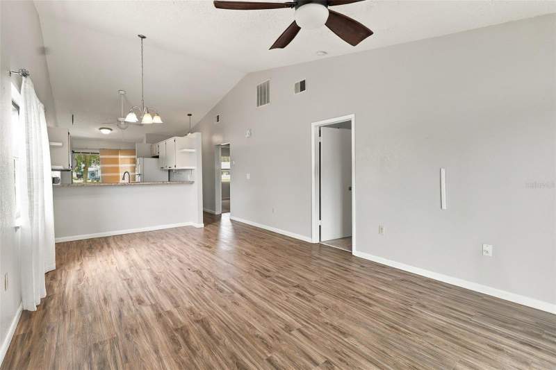 2 bedroom Townhouse at 480 Landing Boulevard, Anglers Landing Ph 01, Inverness — photo 2