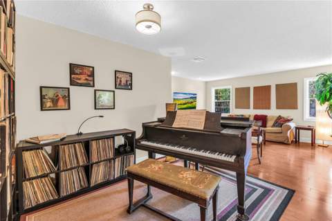 8142 Golden Sands Drive, Orlando FL - photo 12 of 46