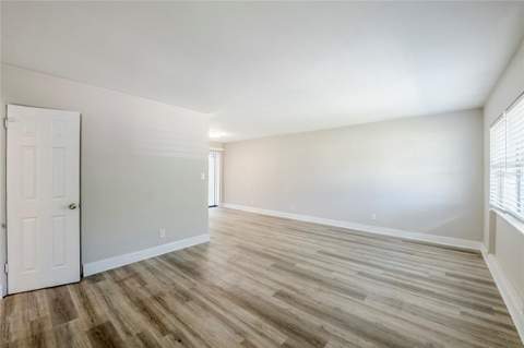 5210 Grandview Drive, Orlando FL - photo 6 of 39