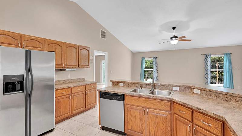 3 bedroom Single Family Residence at 1176 Perch Drive, New Eden On The Lakes, St Cloud — photo 4