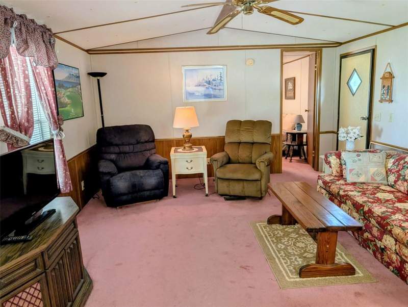 2 bedroom Manufactured Home at 14181 SE 90th Terrace, Little Lake Weir, Summerfield — photo 5