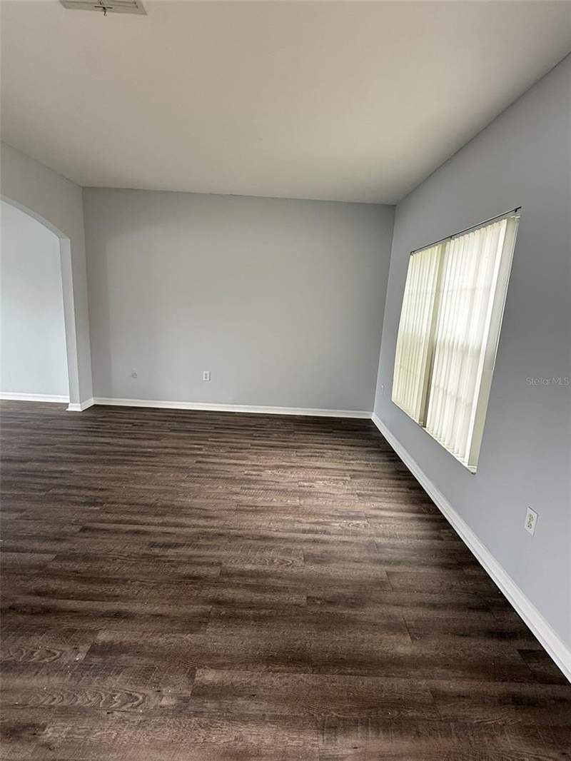 4 bedroom Single Family Residence at 1117 Cambourne Drive, Poinciana Village 2 Nbhd 1, Kissimmee — photo 3