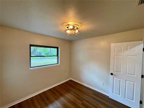 1715 NE 6th Place, Gainesville FL - photo 15 of 27