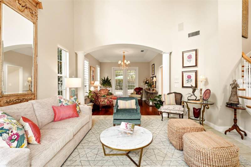 5 bedroom Single Family Residence at 1246 Darlington Oak Circle, Placido Bayou, St Petersburg — photo 4