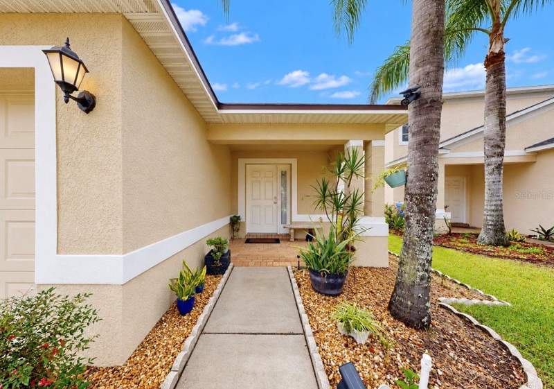 3 bedroom Single Family Residence at 7746 Carriage Pointe Drive, Carriage Pointe Ph 1, Gibsonton — photo 2