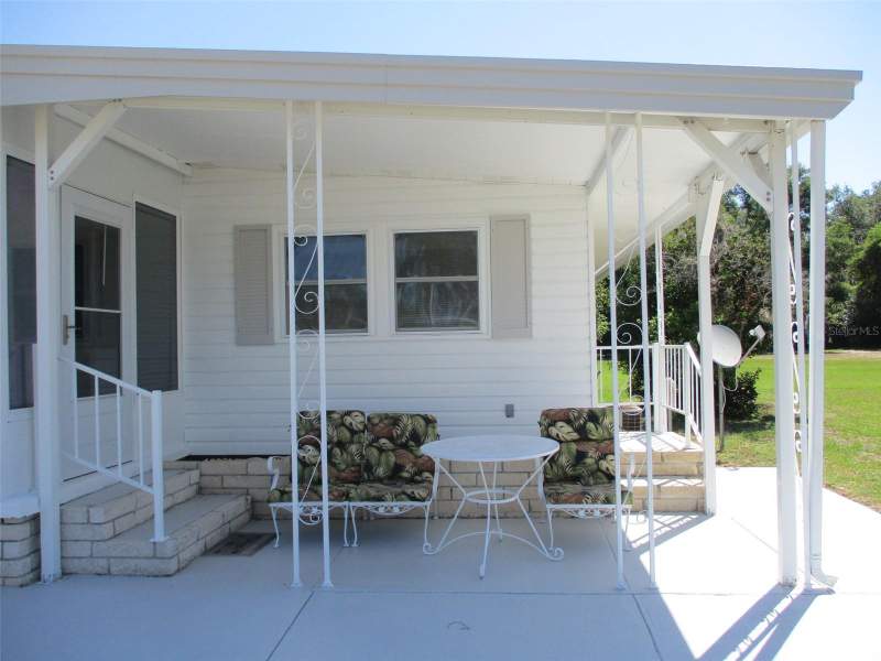 2 bedroom Mobile Home at 3734 Castle Drive, Shady Oaks Mobile Modular Estates, Zephyrhills — photo 4