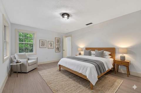 870 Narcissus Avenue, Clearwater Beach FL - photo 6 of 54