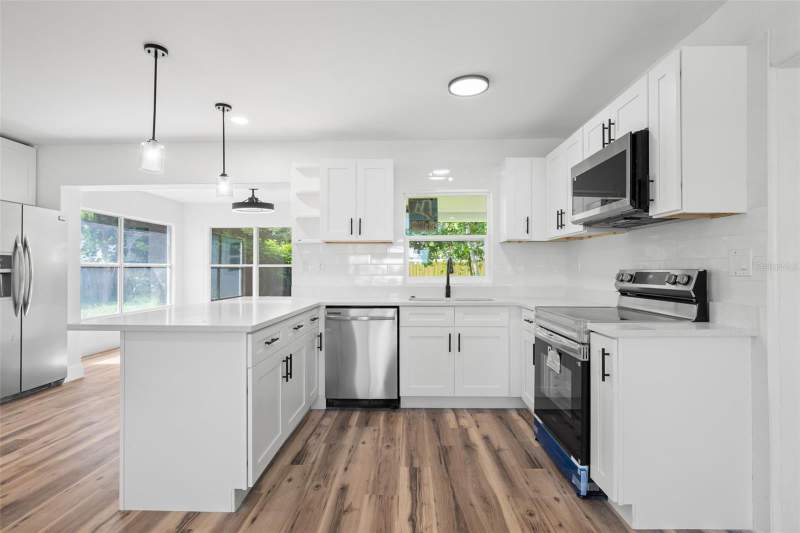 2 bedroom Single Family Residence at 6116 52nd Avenue, Kenneth City, Kenneth City — photo 4