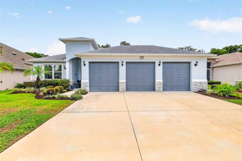 8220 Bridgeport Bay Circle, Mount Dora FL - photo 7 of 48