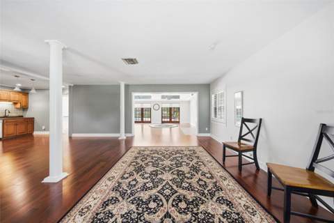 1216 S Pine Lake Drive, Tampa FL - photo 15 of 47