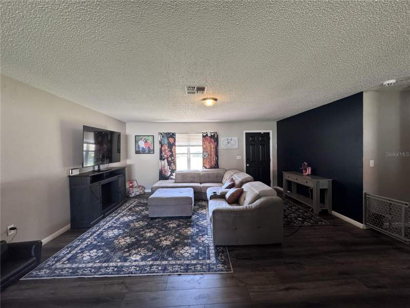 3 bedroom Single Family Residence at 24 Sapphire Way, Silver Spgs Shores Un #43, Ocala — photo 5