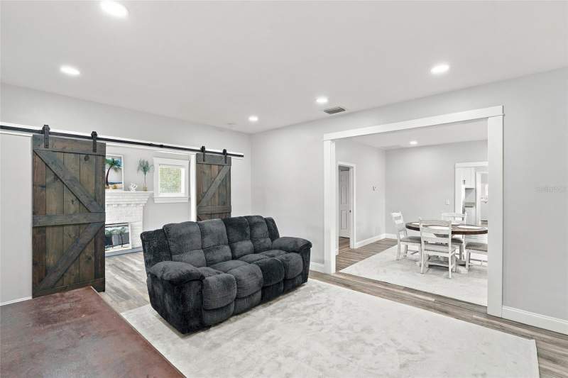 3 bedroom Single Family Residence at 318 N Monroe Avenue, Gibson & Smiths Add, Arcadia — photo 3