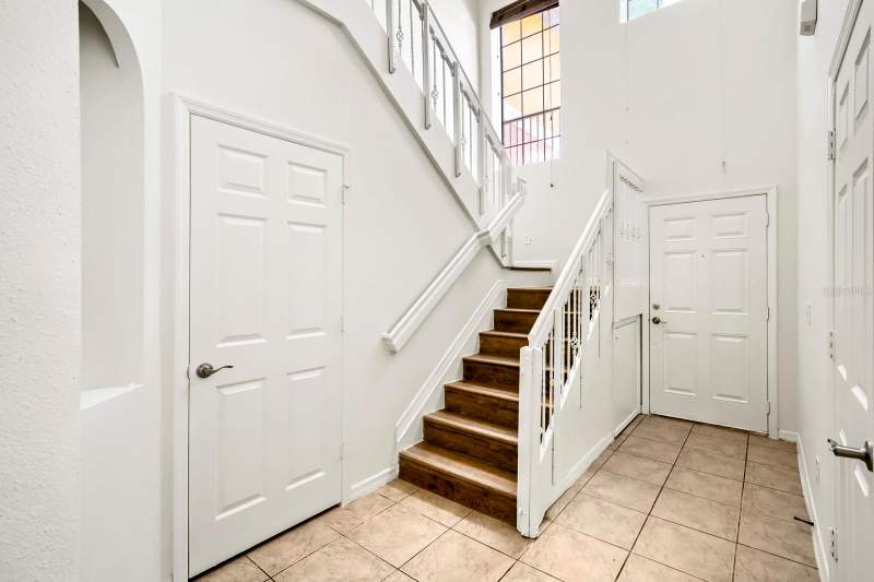 2 bedroom Townhouse at 1048 Tullamore Drive, Meadow Pointe Prcl 16 Unit 3B, Wesley Chapel — photo 5