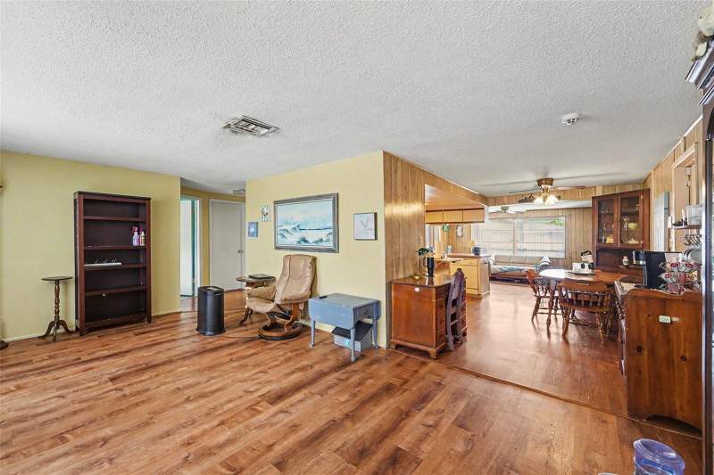 3 bedroom Single Family Residence at 7015 Moravian Drive, Embassy Hills, Port Richey — photo 3
