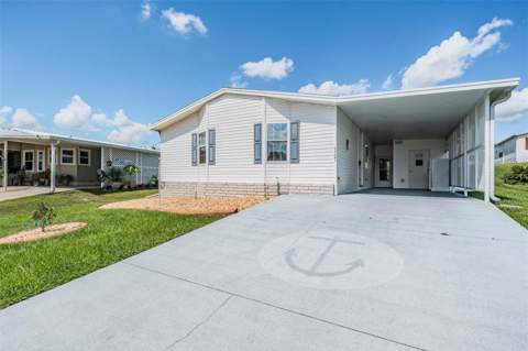 37601 Neukom Avenue, Zephyrhills FL - photo 16 of 47