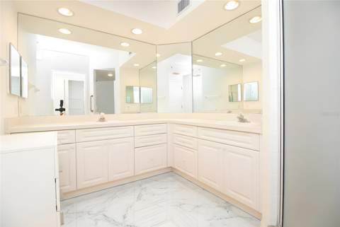 1200 Country Club Drive #1101, Largo FL - photo 13 of 32