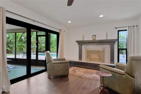 4400 Columbus Way, St Petersburg FL - photo 6 of 48