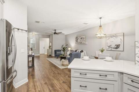 2432 Foggy Creek Circle, Clearwater FL - photo 16 of 45