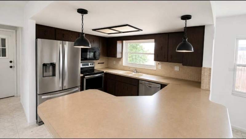 3 bedroom Single Family Residence at 8345 Fox Hollow Drive, The Lakes, Port Richey — photo 5